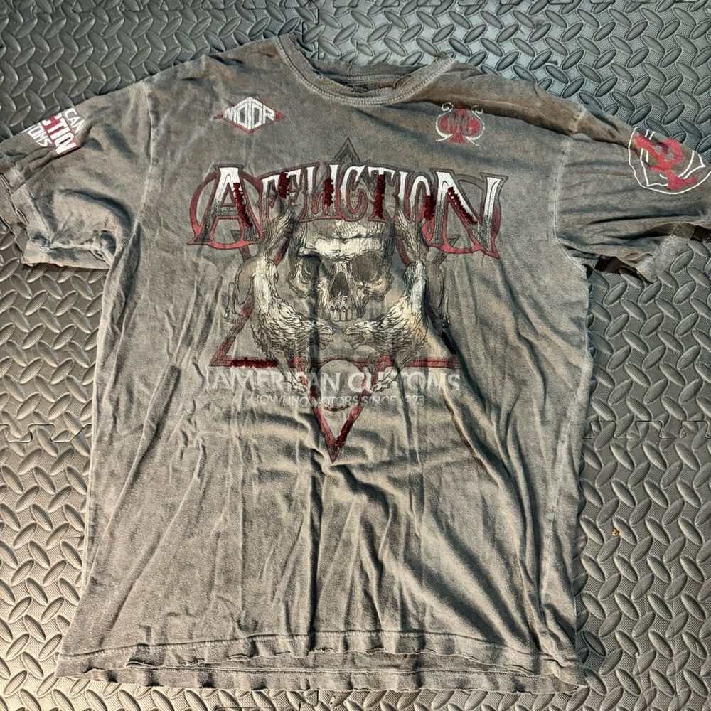 Men’s 2xl affliction tee shirt